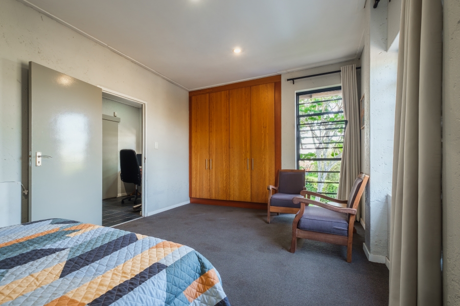 4 Bedroom Property for Sale in Waterkloof Ridge Gauteng