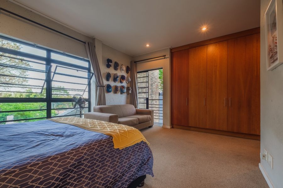 4 Bedroom Property for Sale in Waterkloof Ridge Gauteng