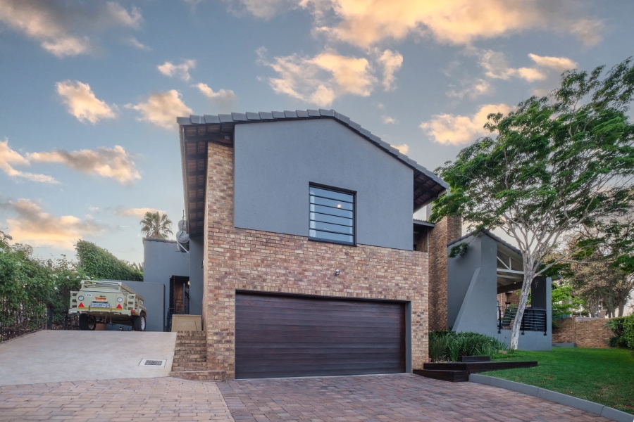 4 Bedroom Property for Sale in Waterkloof Ridge Gauteng