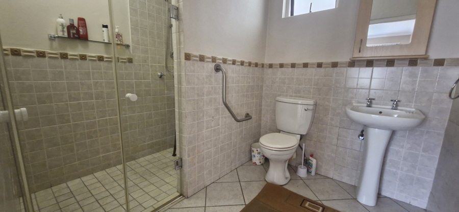 1 Bedroom Property for Sale in Willow Park Manor Gauteng