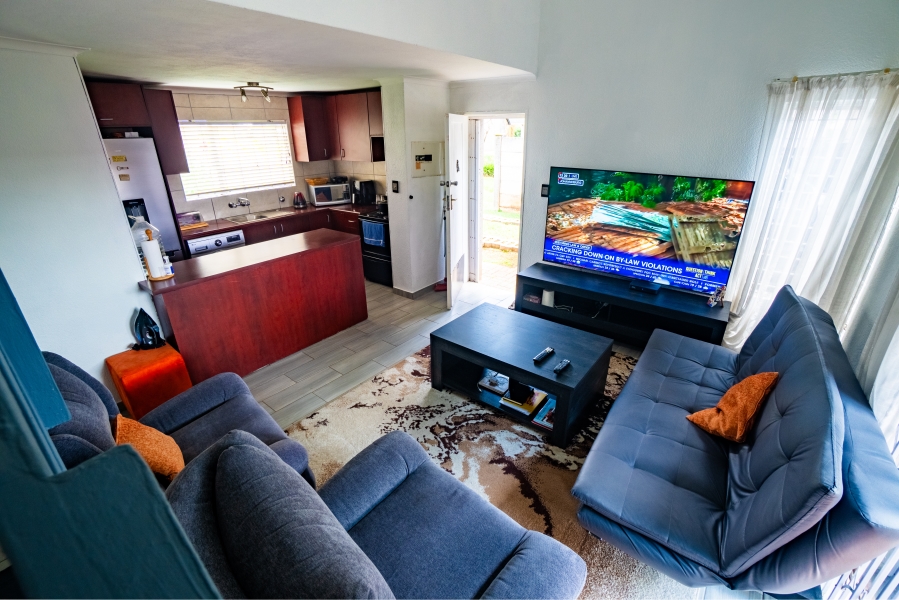 2 Bedroom Property for Sale in Weltevreden Park Gauteng