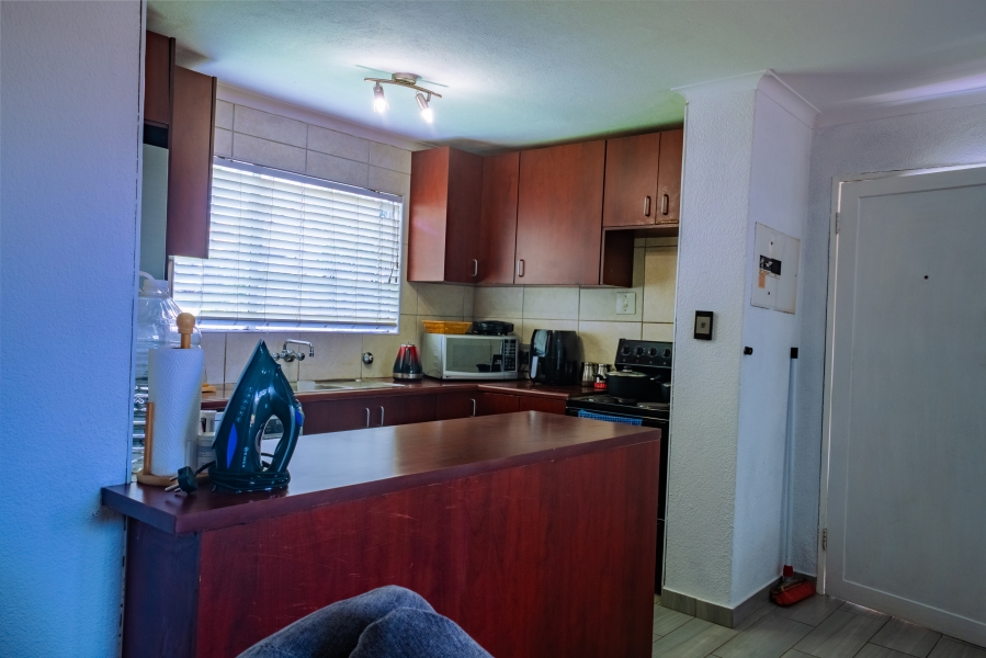 2 Bedroom Property for Sale in Weltevreden Park Gauteng