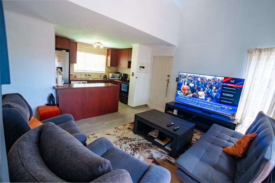 2 Bedroom Property for Sale in Weltevreden Park Gauteng