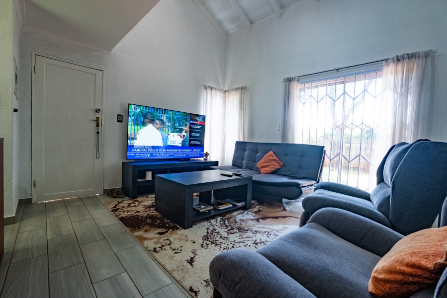 2 Bedroom Property for Sale in Weltevreden Park Gauteng