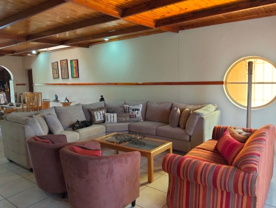 3 Bedroom Property for Sale in Dunnottar Gauteng