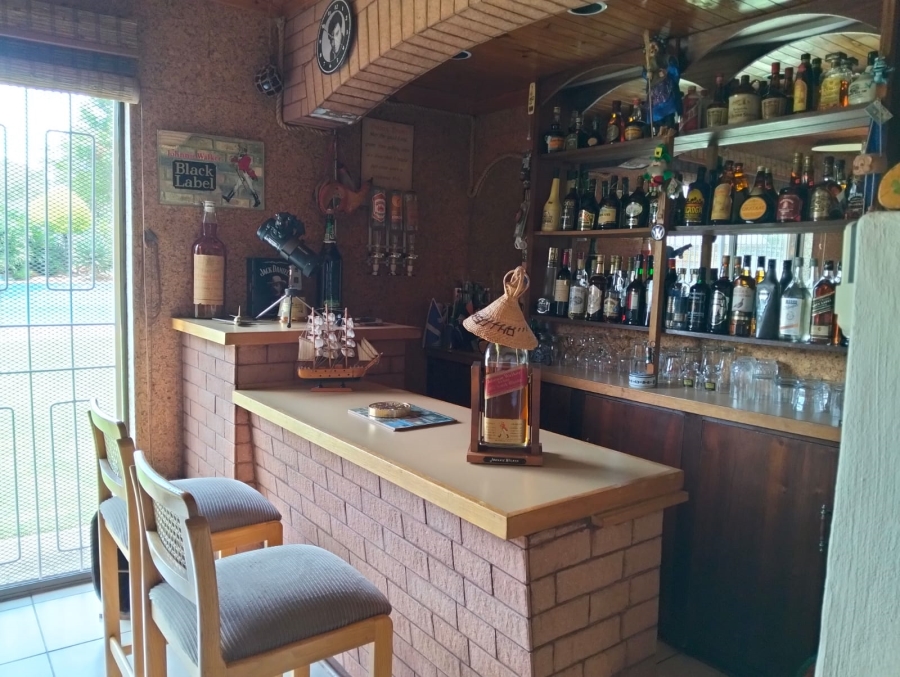 3 Bedroom Property for Sale in Dunnottar Gauteng