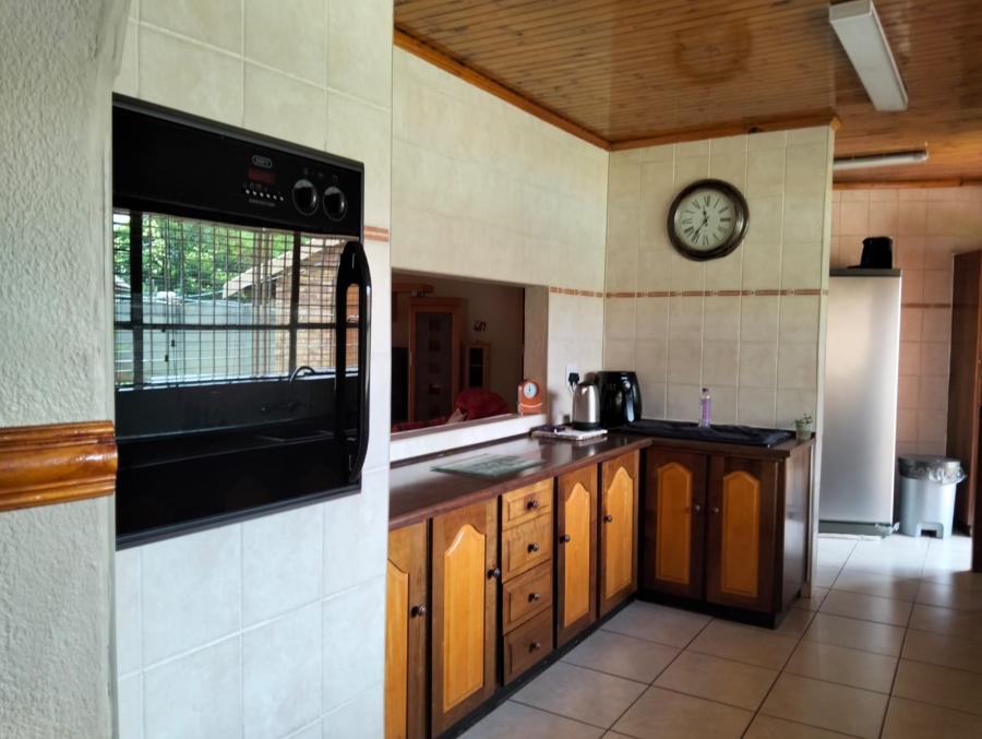 3 Bedroom Property for Sale in Dunnottar Gauteng