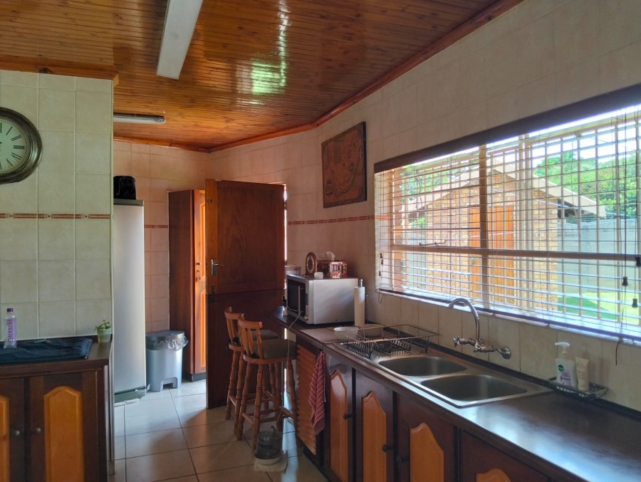 3 Bedroom Property for Sale in Dunnottar Gauteng