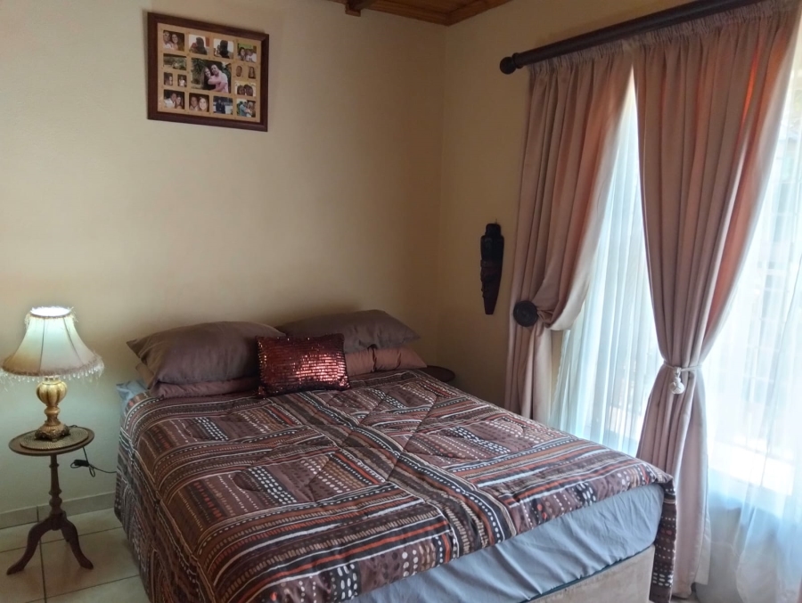 3 Bedroom Property for Sale in Dunnottar Gauteng