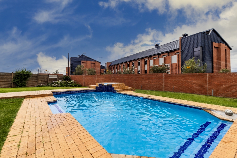 4 Bedroom Property for Sale in Monument Park Gauteng
