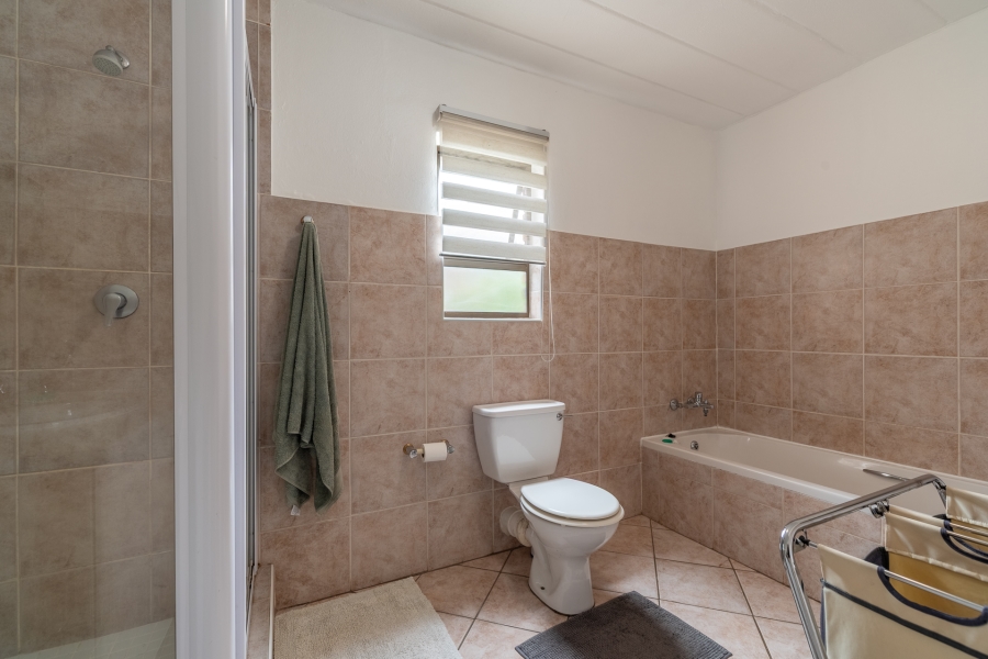 1 Bedroom Property for Sale in North Riding Gauteng