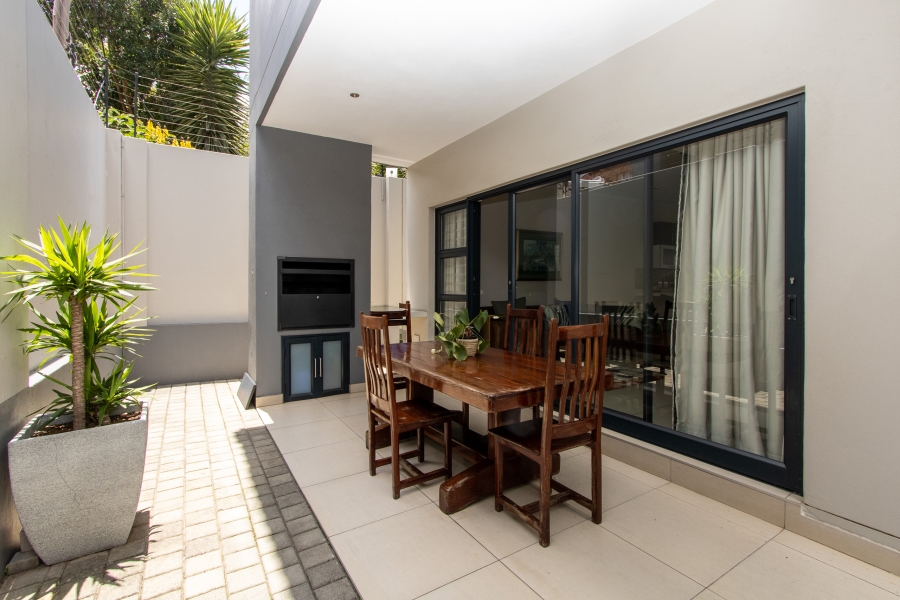 3 Bedroom Property for Sale in Edenvale Central Gauteng