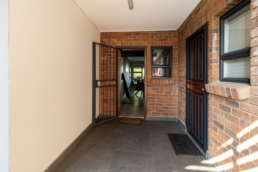 2 Bedroom Property for Sale in Brooklyn Gauteng