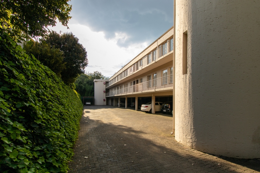 1 Bedroom Property for Sale in Bedford Gardens Gauteng