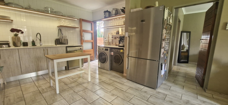 3 Bedroom Property for Sale in Equestria Gauteng