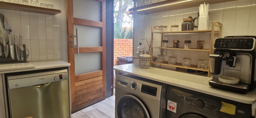 3 Bedroom Property for Sale in Equestria Gauteng