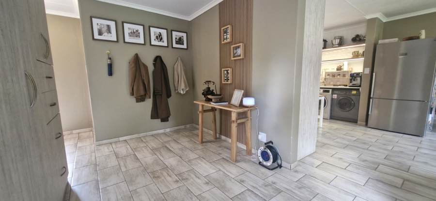 3 Bedroom Property for Sale in Equestria Gauteng