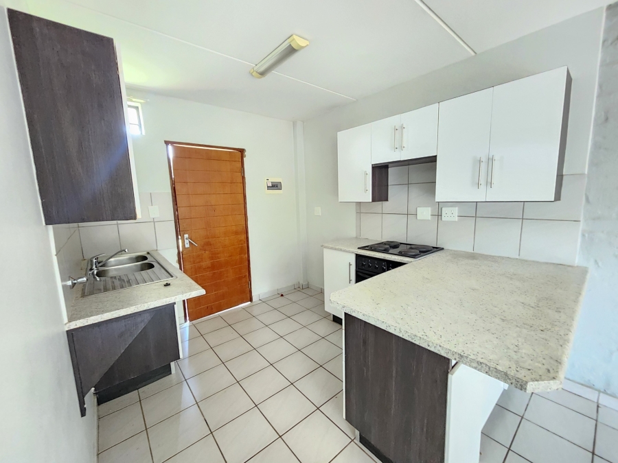 2 Bedroom Property for Sale in Die Wilgers Gauteng