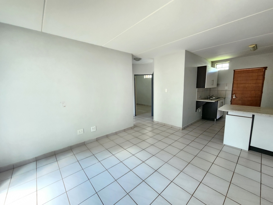 2 Bedroom Property for Sale in Die Wilgers Gauteng