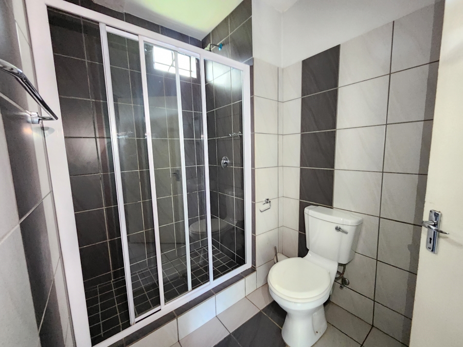 2 Bedroom Property for Sale in Die Wilgers Gauteng