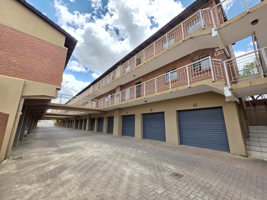 3 Bedroom Property for Sale in Equestria Gauteng
