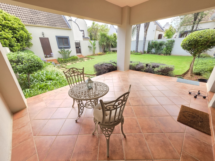 2 Bedroom Property for Sale in Boardwalk Meander Gauteng