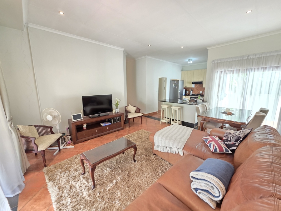2 Bedroom Property for Sale in Boardwalk Meander Gauteng