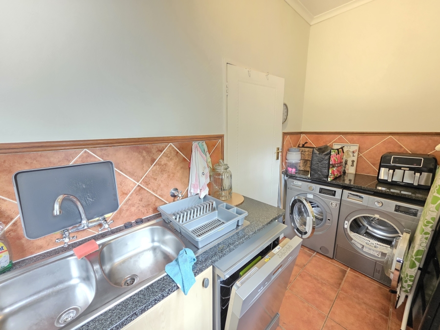 2 Bedroom Property for Sale in Boardwalk Meander Gauteng