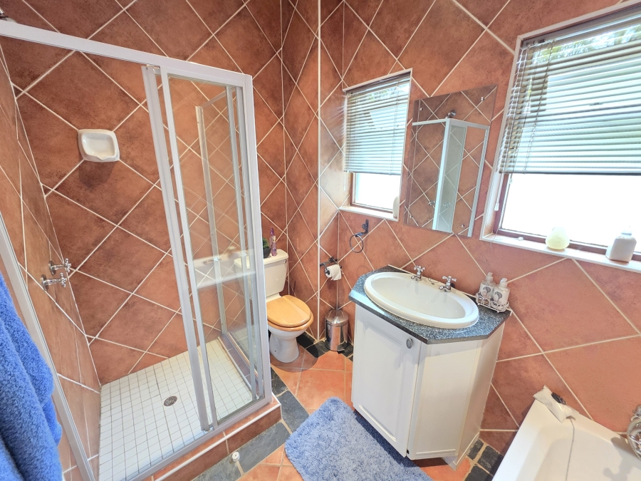 2 Bedroom Property for Sale in Boardwalk Meander Gauteng