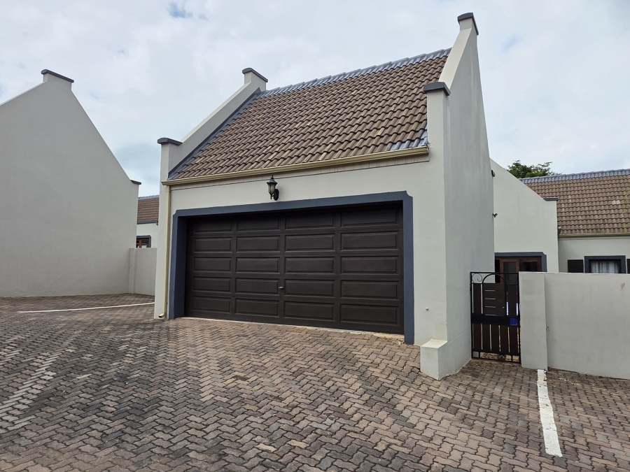 2 Bedroom Property for Sale in Boardwalk Meander Gauteng