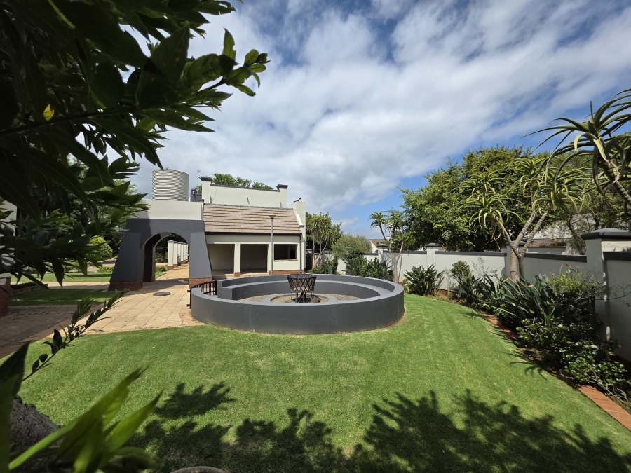 2 Bedroom Property for Sale in Boardwalk Meander Gauteng