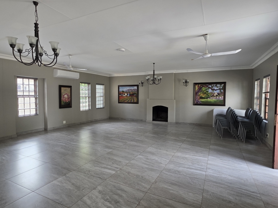 2 Bedroom Property for Sale in Boardwalk Meander Gauteng