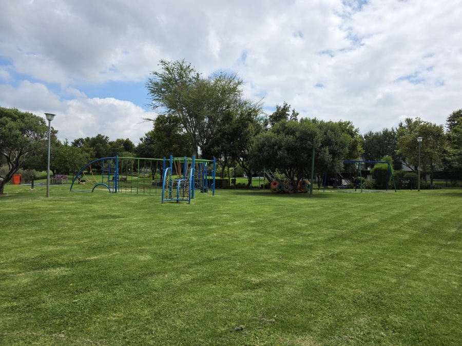 2 Bedroom Property for Sale in Boardwalk Meander Gauteng