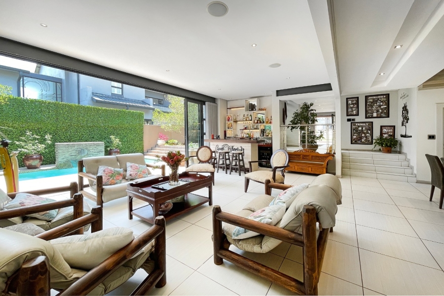 To Let 5 Bedroom Property for Rent in Waterfall Country Village Gauteng