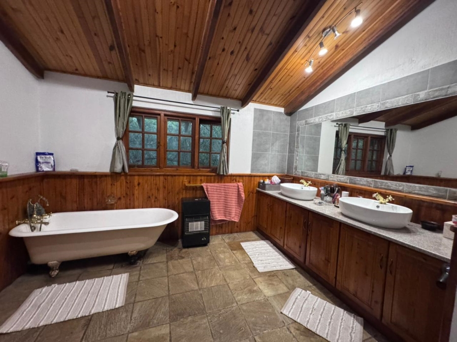 Commercial Property for Sale in Laezonia Gauteng