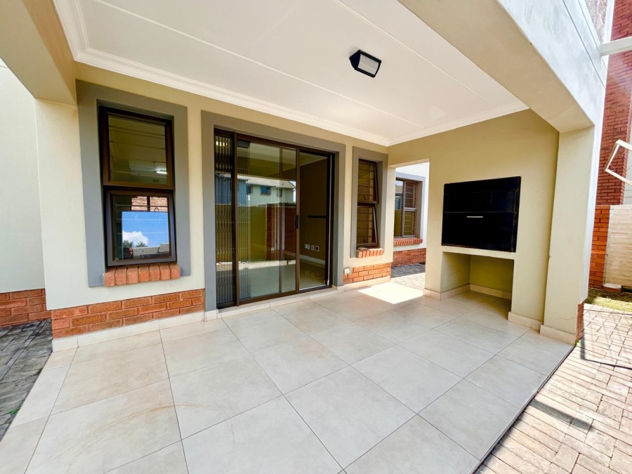 To Let 2 Bedroom Property for Rent in Kyalami Hills Gauteng