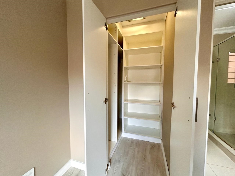 To Let 2 Bedroom Property for Rent in Kyalami Hills Gauteng