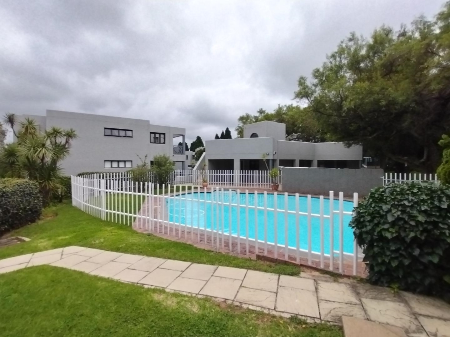 To Let 1 Bedroom Property for Rent in Morningside Hills Gauteng