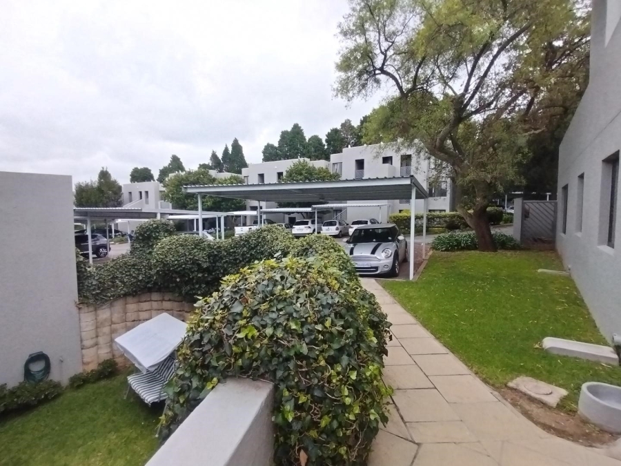 To Let 1 Bedroom Property for Rent in Morningside Hills Gauteng