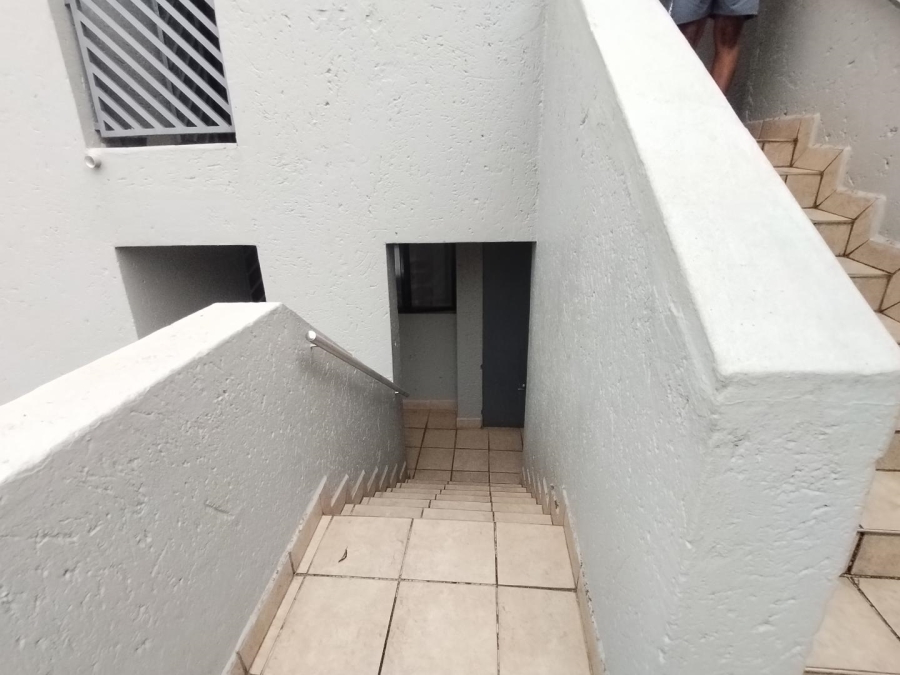 To Let 1 Bedroom Property for Rent in Morningside Hills Gauteng