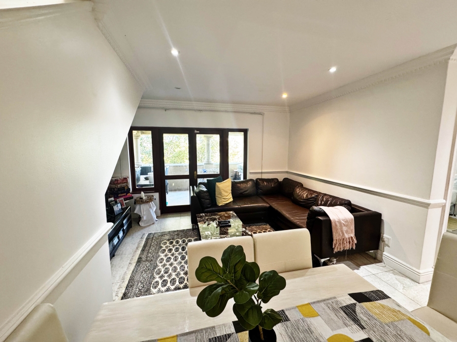 To Let 3 Bedroom Property for Rent in Hyde Park Gauteng