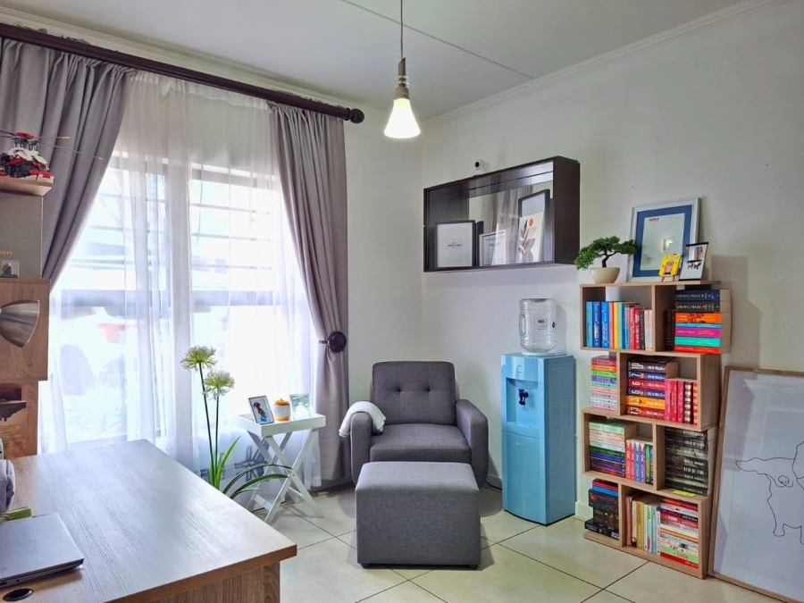 To Let 3 Bedroom Property for Rent in Kyalami Hills Gauteng