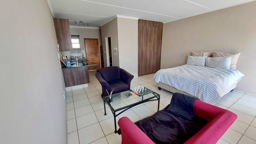 To Let 1 Bedroom Property for Rent in Barbeque Downs Gauteng