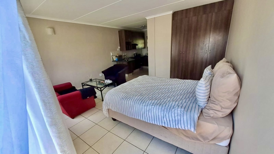 To Let 1 Bedroom Property for Rent in Barbeque Downs Gauteng