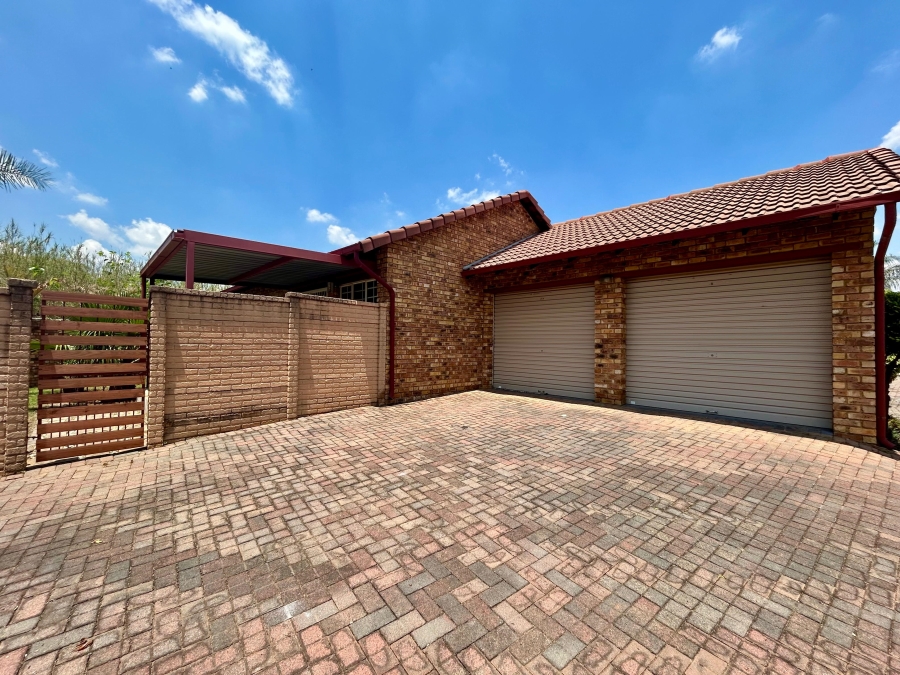 3 Bedroom Property for Sale in Equestria Gauteng