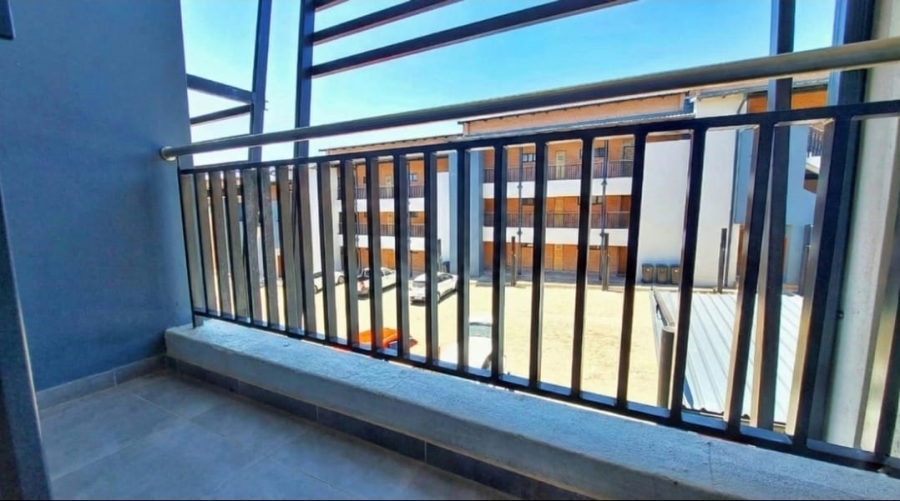 2 Bedroom Property for Sale in Vorna Valley Gauteng