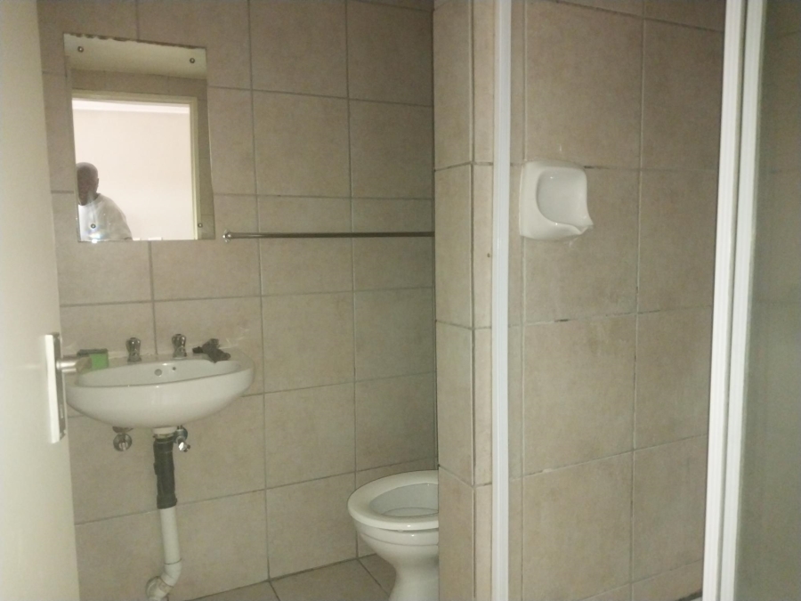 1 Bedroom Property for Sale in Auckland Park Gauteng