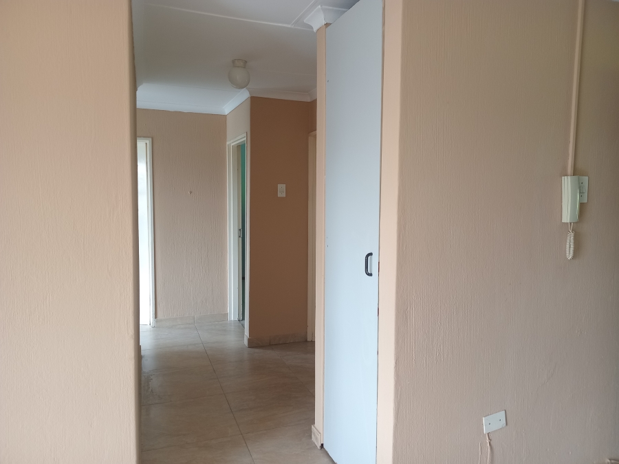 3 Bedroom Property for Sale in Bramley View Gauteng