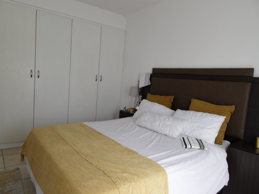 3 Bedroom Property for Sale in Lyndhurst Gauteng