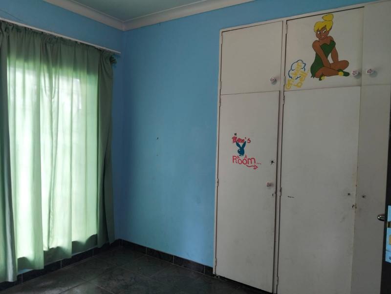 3 Bedroom Property for Sale in Linmeyer Gauteng